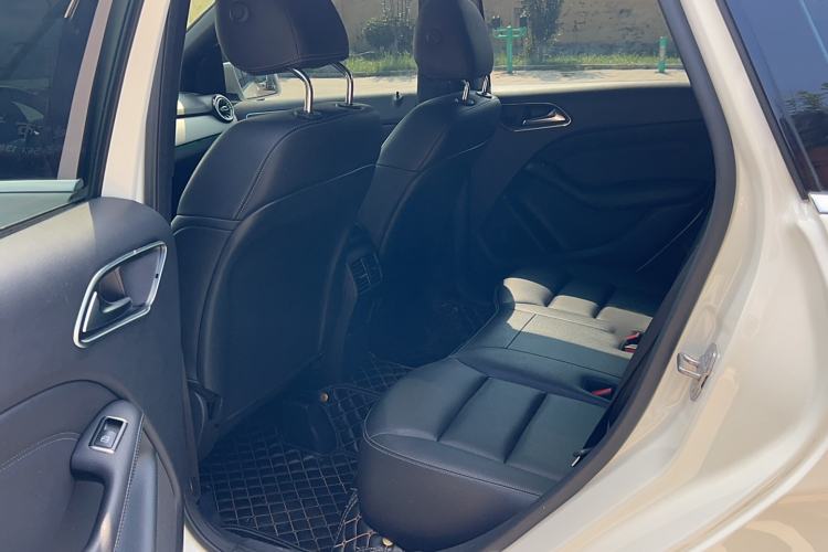 Used Mercedes-Benz B-Class 2017 B 200 Fashion Model
