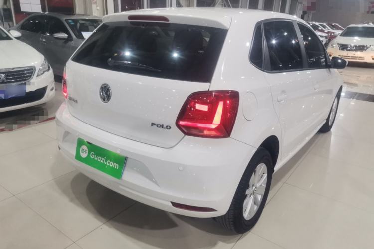 Used Volkswagen Polo 2016 1.4L Manual Fashion Model
