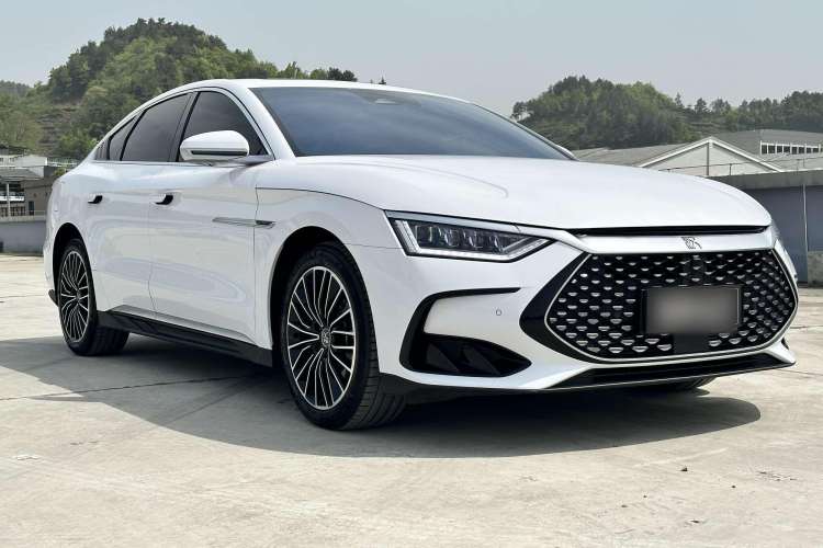 Used BYD Han 2023 DM-i Champion Edition 121KM Prestige Model
