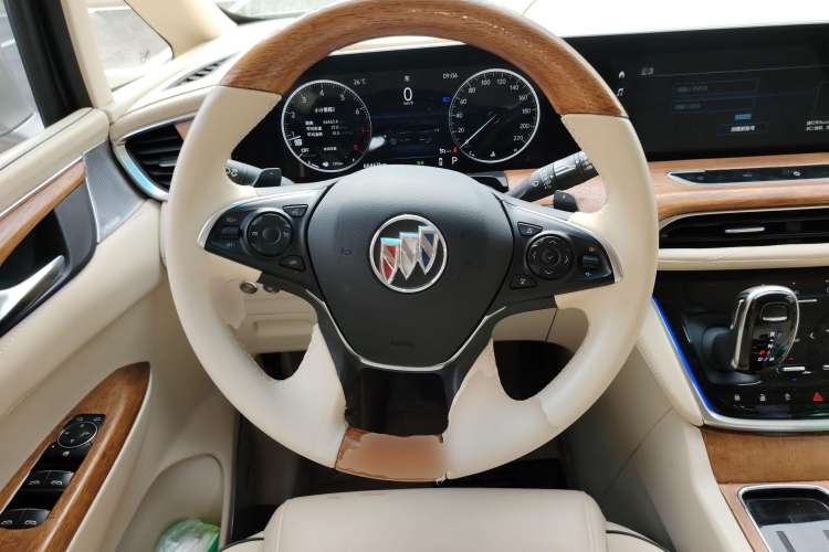 Used Buick GL8 2022 ES Landtrek 653T Comfort Edition
