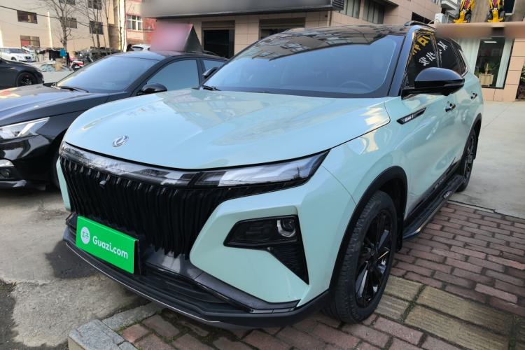 Used Dongfeng Aeolus Huge 2022 Mach Dual-Motor 1.5T MHD Dare-to-Dream Edition