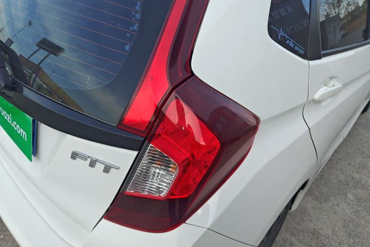 Used Honda Fit 2018 1.5L CVT Comfort Sunroof Version
