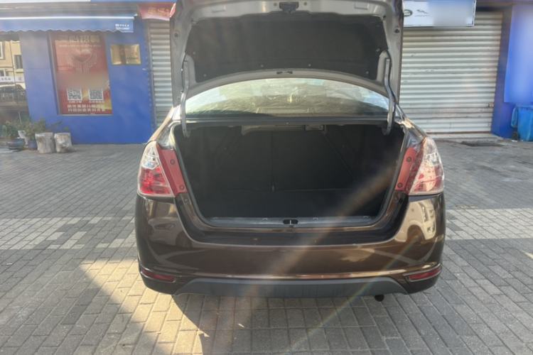 Used Suzuki Liana A6 2014 Sedan 1.4L Manual Dream Edition
