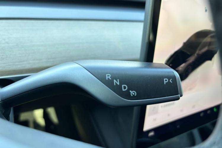 Used Tesla Model Y 2022 Revised Version Long-Range All-Wheel Drive