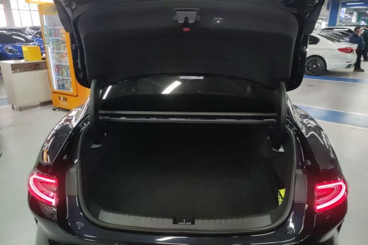 Used  SU7 2024 Rear-Drive Long-Range Intelligent Driving Version
