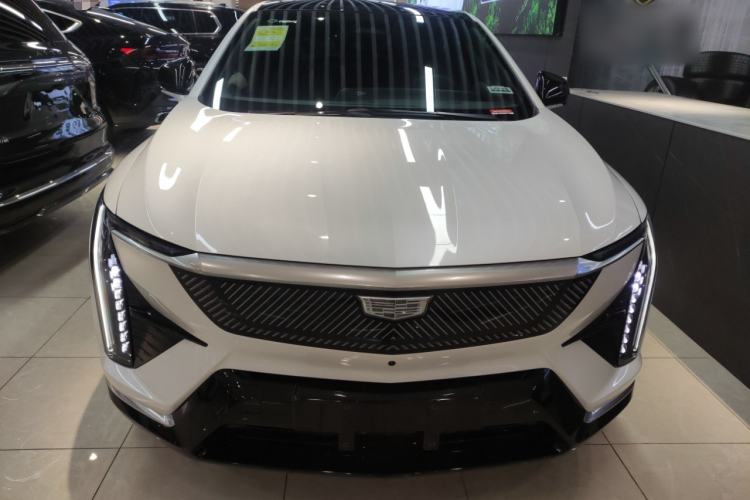 Used Cadillac OPTIQ 2024 Standard Range Version