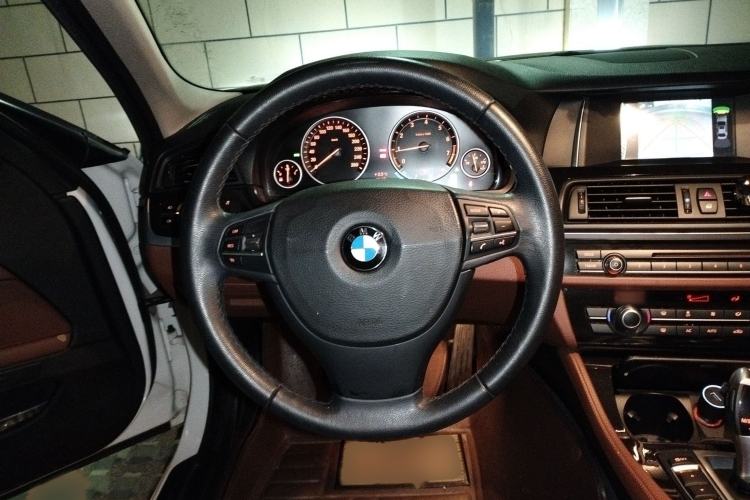 Used BMW 5 Series 2014 520Li Elegant Model