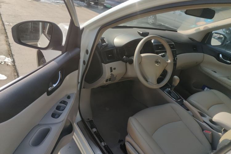 Used Nissan Tiida 2011 1.6L CVT Comfort Model
