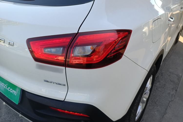 Used BORGWARD BX5 2017 20TGDI Automatic Two-Wheel Drive Pioneer Edition