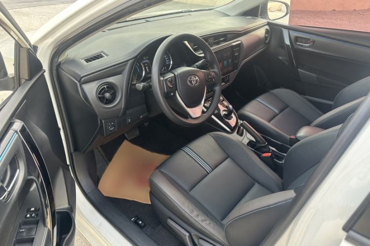 Used Toyota Levin 2018 Dual-Engine 1.8H GS-V E-CVT Prestige Version China V Standard
