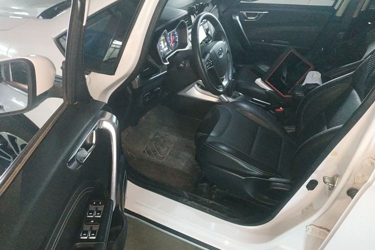 Used Geely Auto Vision X3 2017 1.5L Manual Elite Model
