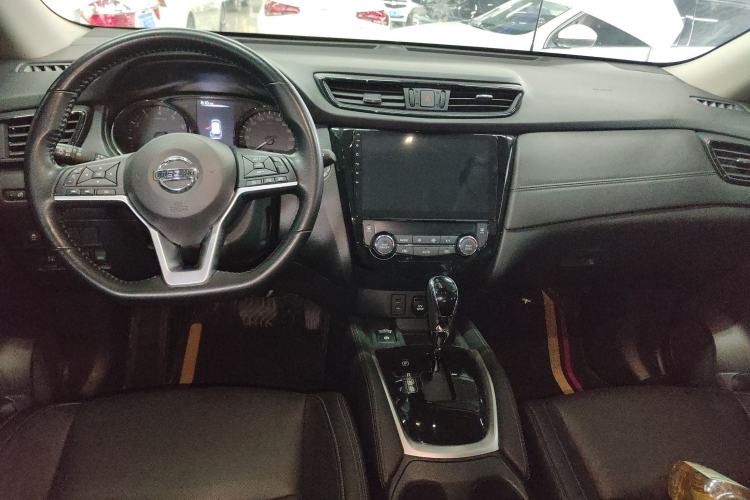 Used Nissan X-Trail 2022 2.0L Two-Wheel Drive Smart Connect & Comfort Edition
