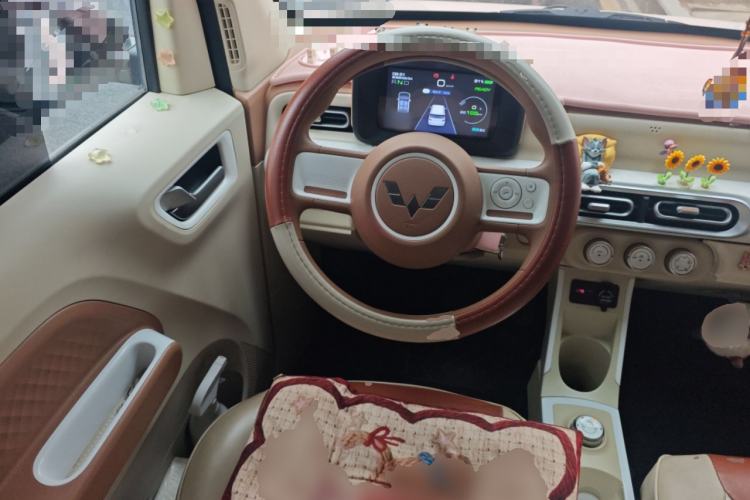 Used Wuling Hongguang MINIEV 2024 3rd Generation 215km Youth Edition
