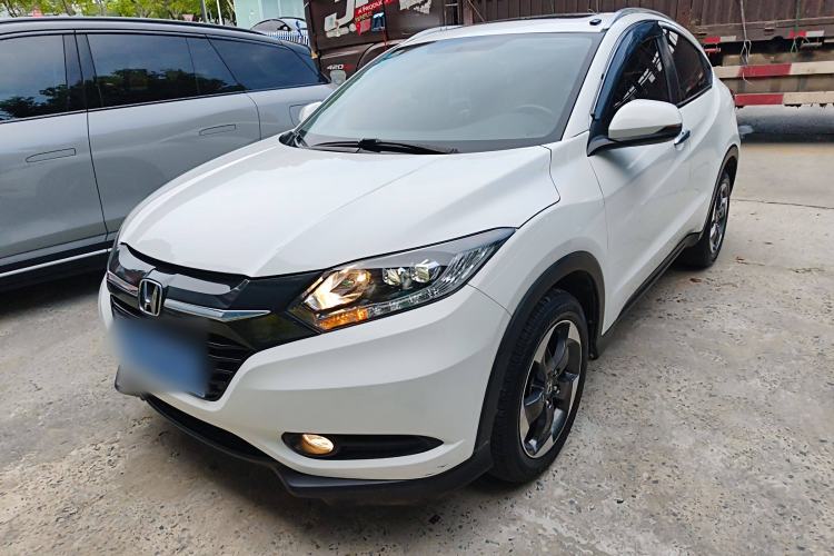 Used Honda Vezel 2015 1.8L CVT 2WD Luxury Model
