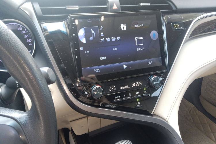 Used Toyota Camry 2018 2.0E Elite Edition
