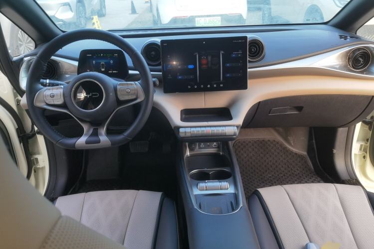 Used BYD Dolphin 2024 Honor Edition 420km Fashion Version