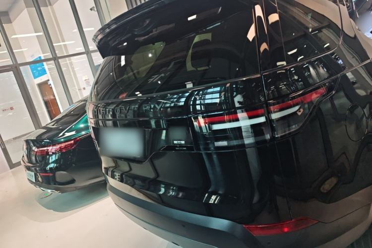 Used Land Rover Discovery 2020 3.0 SC V6 SE