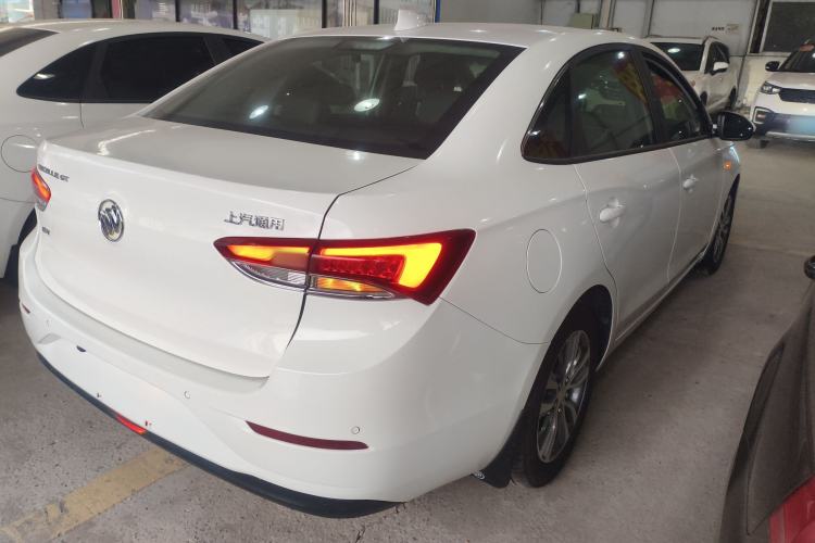 Used Buick GT 2018 18T Automatic Elite Model
