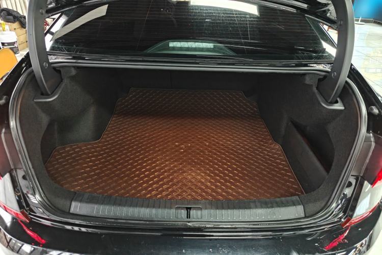 Used Volkswagen Passat 2023 330TSI Luxury Edition
