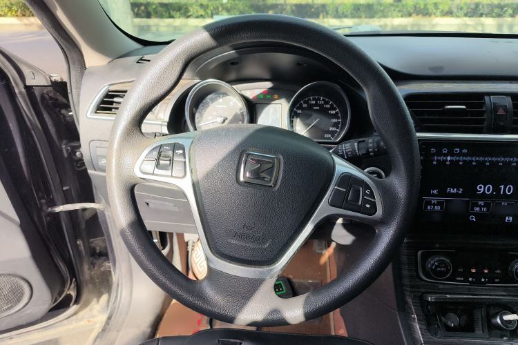 Used Zotye T600 2015 1.5T Manual Luxury Model
