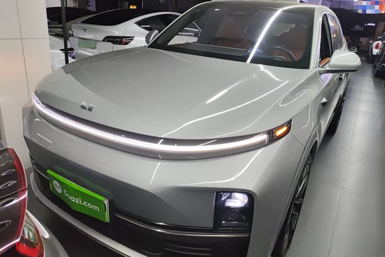 Used Li Auto L7 2023 Air model
