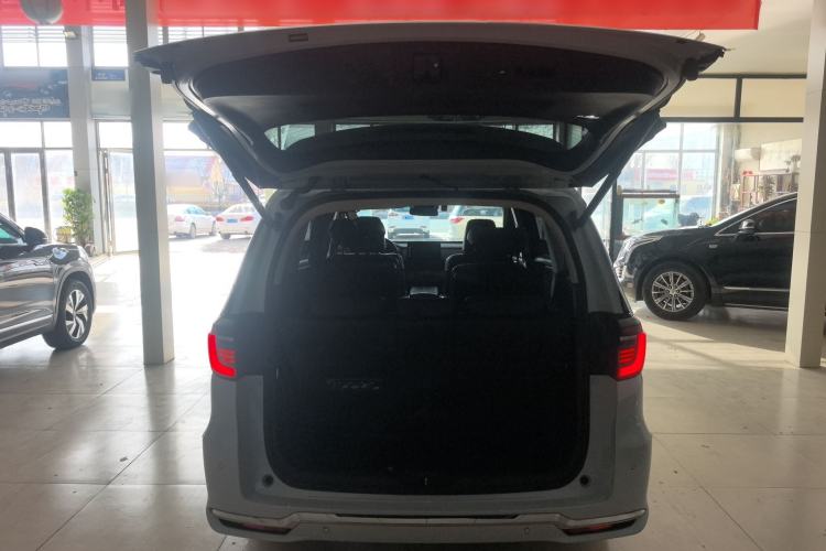 Used Honda Elysion 2024 2.0L eHEV Luxury Edition