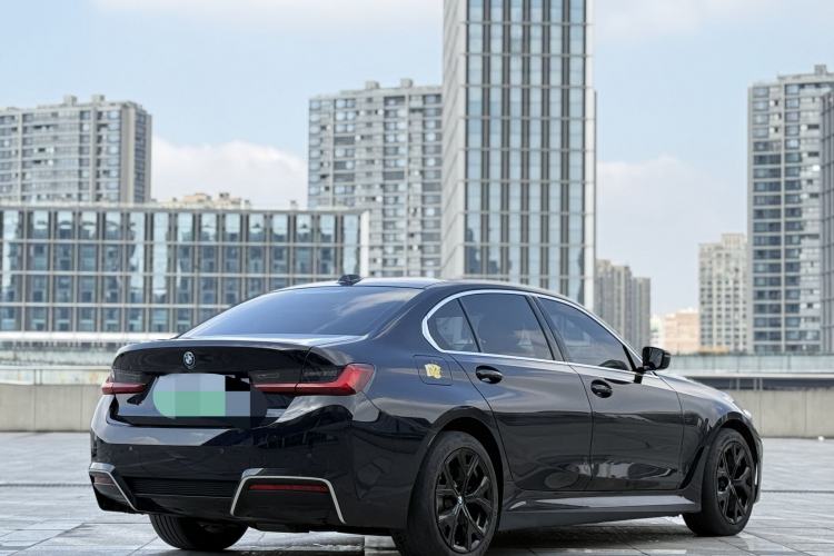 Used BMW i3 2022 eDrive 35 L
