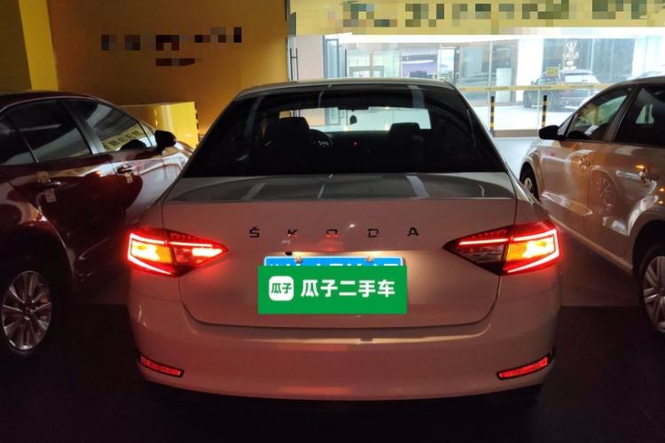 Used Skoda Octavia 2019 1.5L Automatic SmartDrive Comfort Edition China VI Standard
