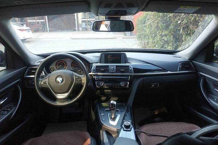 Used BMW 3 Series GT 2017 320i Sport Edition