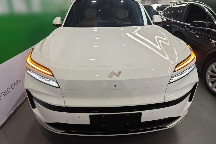 Used ONVO Luxeed L90 
