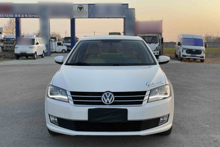 Used Volkswagen Lavida 2013 Restyled Classic 1.6L Automatic Comfort Edition
