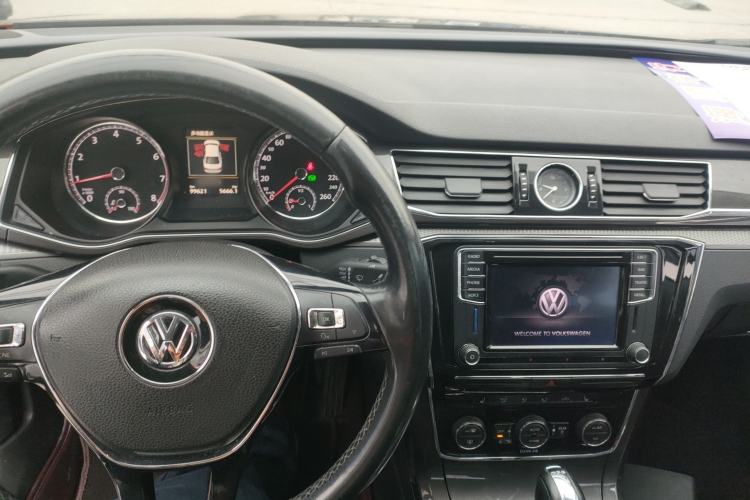 Used Volkswagen Passat 2016 330TSI DSG Prestige Edition
