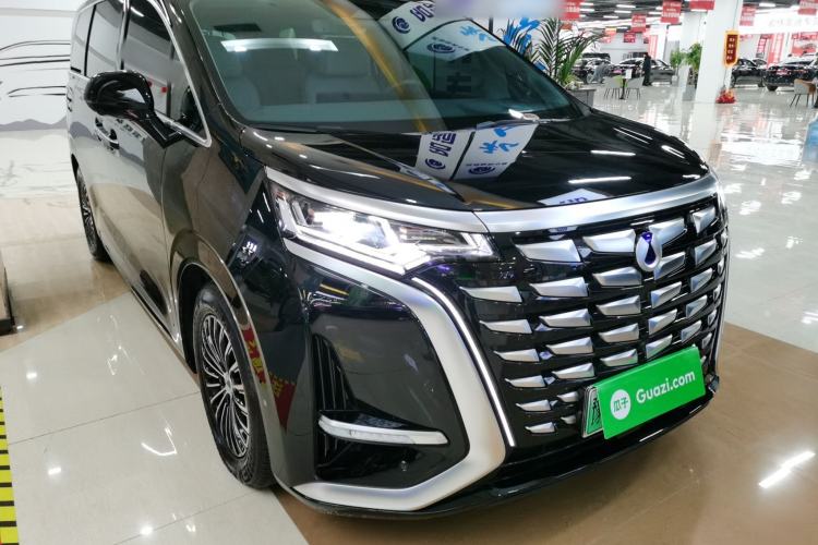 Used Denza D9 2022 DM-i 970 Four-Wheel Drive Flagship Model
