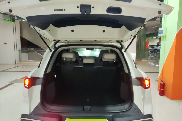 Used BYD Yuan UP 2025 Intelligent Driving Version 401 KM Dynamic Edition