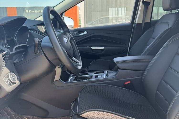 Used Ford Kuga 2019 EcoBoost 180 Two-Wheel-Drive Platinum Edition China VI Standard
