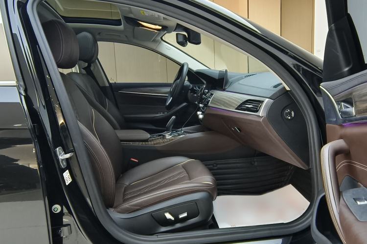 Used BMW 5 Series New Energy 2019 Updated Version 530Le Luxury Package
