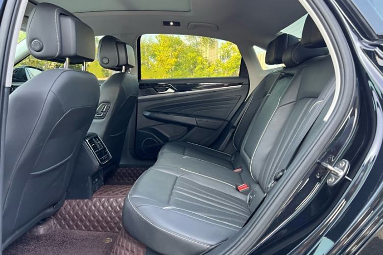 Used Volkswagen Passat 2024 330TSI Starry Elite Edition
