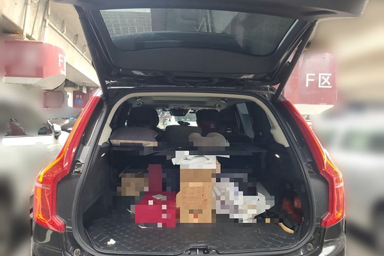 Used Volvo XC90 2020 Facelifted T6 Zhiyi Luxury 7-Seater
