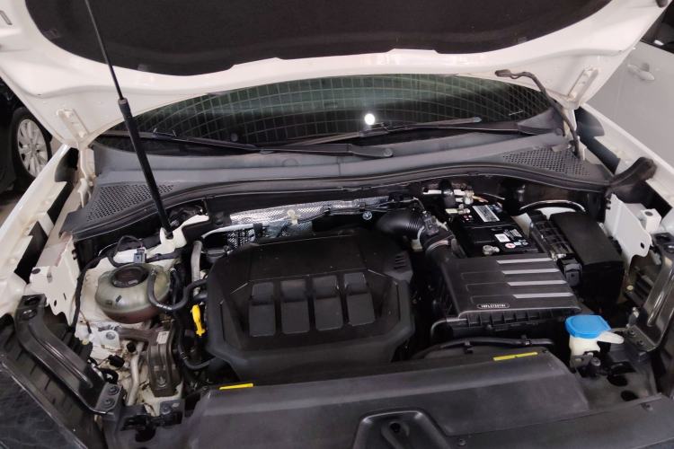 Used Volkswagen Tayron 2020 330TSI Two-Wheel Drive Luxury Connected Pro Edition