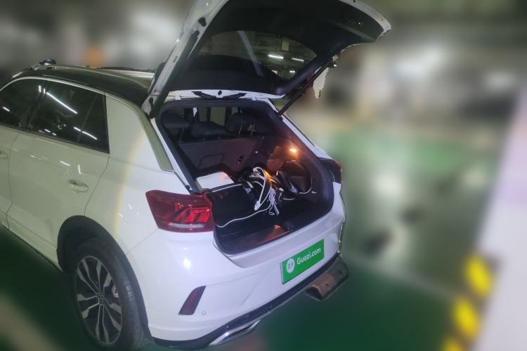 Used Volkswagen T-ROC 2022 280TSI DSG Two-Wheel Drive R-Line Pro PLUS
