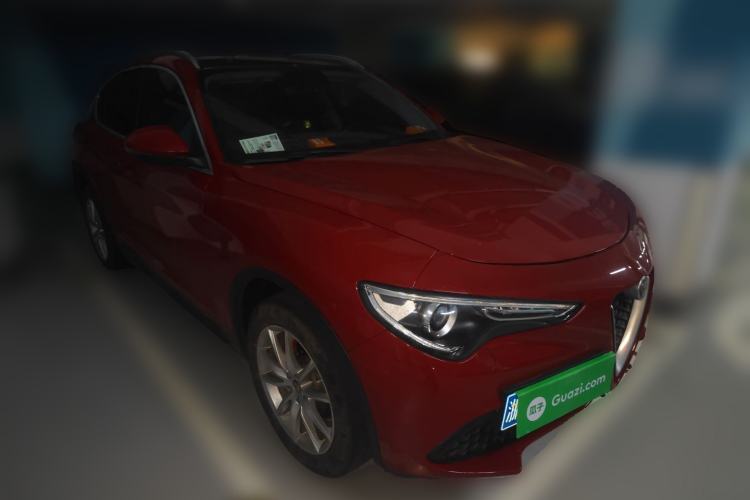 Used Alfa Romeo Stelvio 2017 2.0T 200HP Luxury Edition