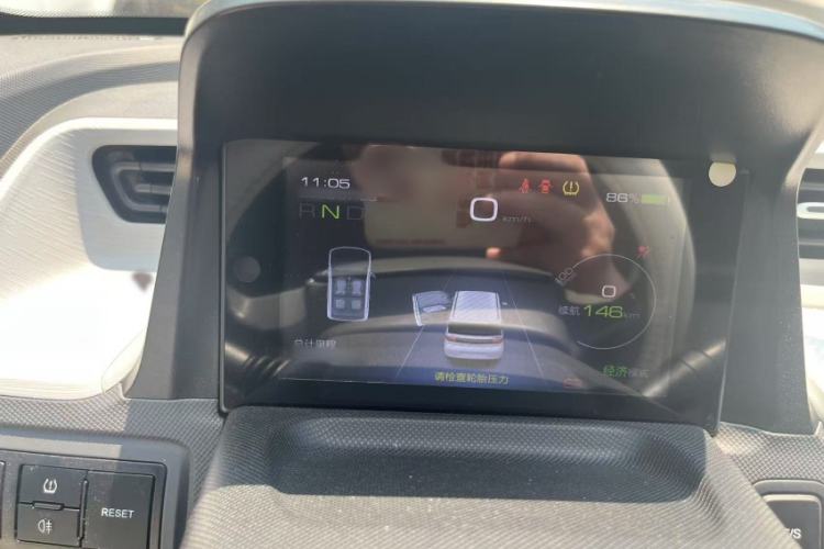 Used Wuling Hongguang MINIEV 2021 Macaron Premium Model – Lithium Iron Phosphate
