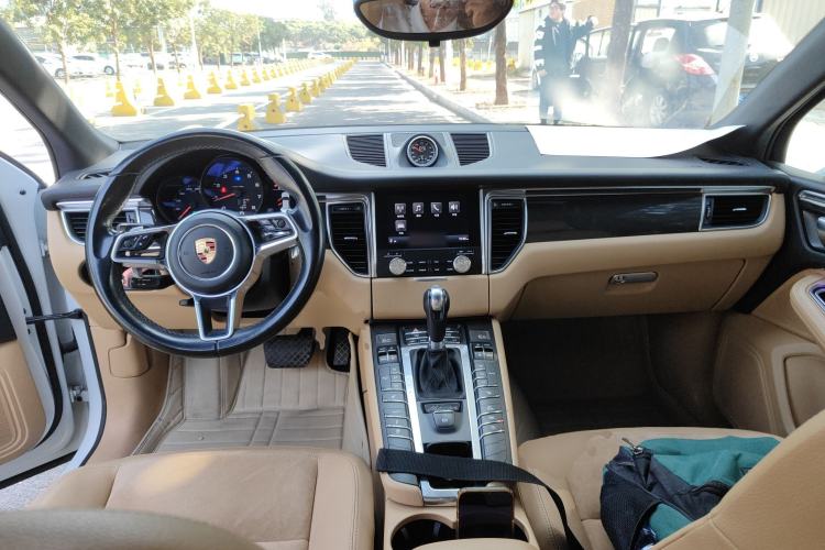 Used Porsche Macan 2017 Macan 2.0T
