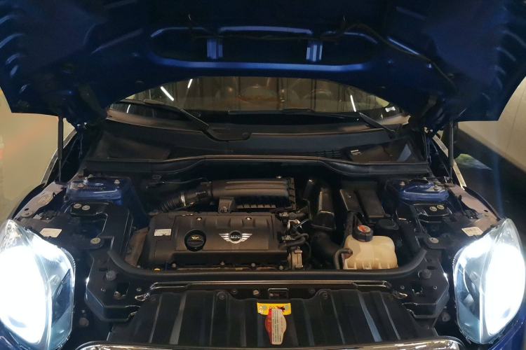 Used  Countryman 2014 1.6L COOPER Fun
