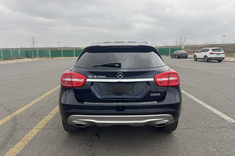 Used Mercedes-Benz GLA 2016 GLA 200 Fashion Model
