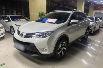 Used Toyota RAV4 2015 2.0L CVT Two-Wheel Drive Fashion Edition