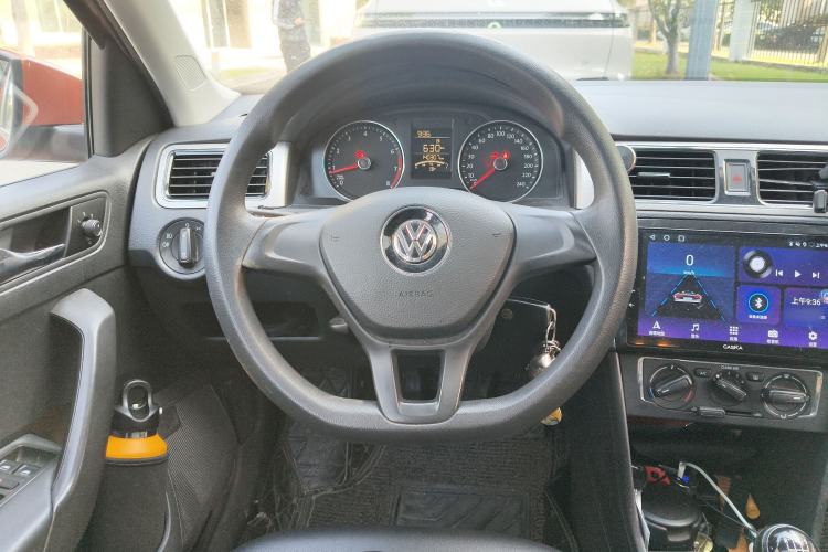 Used Volkswagen Santana 2015 Haval H9 1.6L Manual Comfort Edition