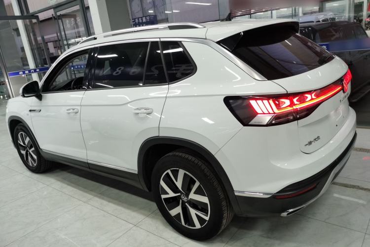 Used Volkswagen Tayron 2023 300TSI Two-Wheel-Drive Luxury Plus Advanced Edition