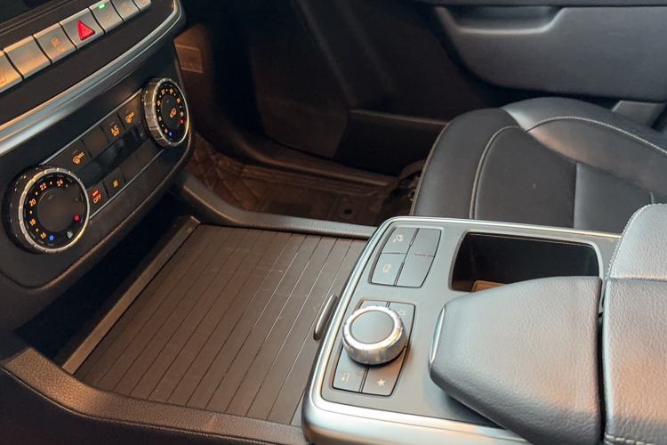 Used Mercedes-Benz M-Class 2014 ML 320 4MATIC