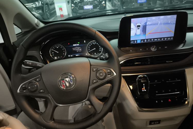 Used Buick GL8 2022 Land Cruiser Executive Class 652T Comfort Model
